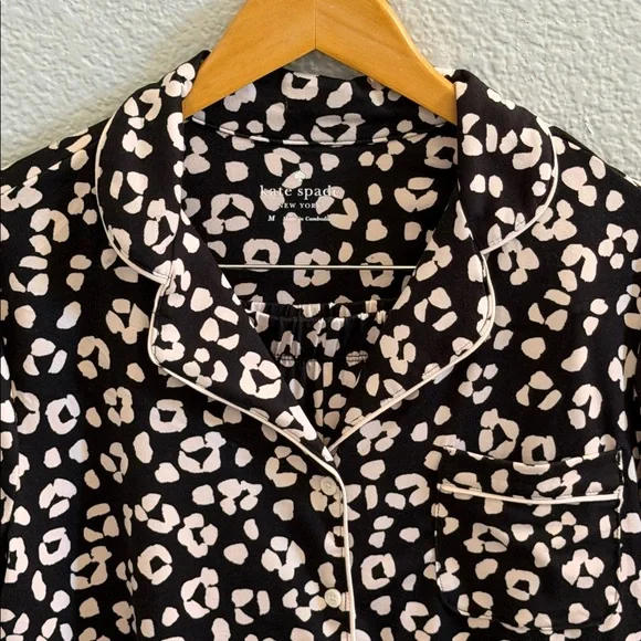 Kate Spade Black & Pale Pink Leopard Print Pajamas Set Loungewear Size Medium - Picture 4 of 7